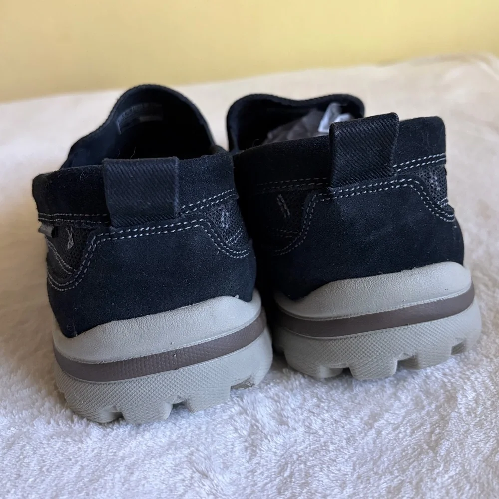 Skechers Relaxed Fit Men's Black‎ and Gray Slip-On Loafers Sz 14